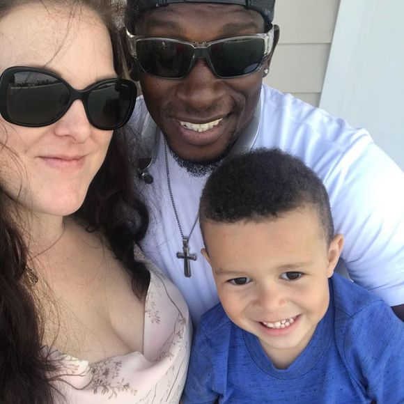 Meet your Posher, Danielle - Picture 1 of 1